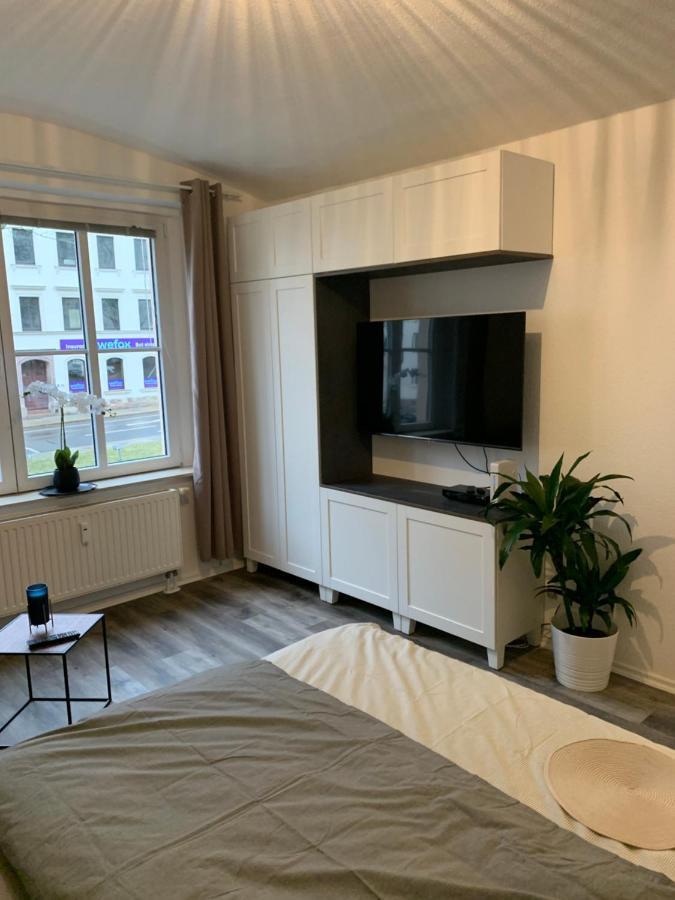 40 Qm Appartment Parkplatz, Balkon,Netflix, Prime Chemnitz Exterior foto