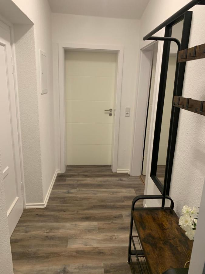 40 Qm Appartment Parkplatz, Balkon,Netflix, Prime Chemnitz Exterior foto